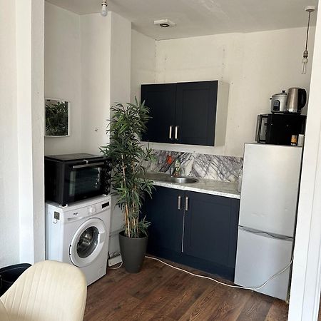 ロンドンOne Bed Victorian Flat,10 Min Walk To Paddington, Sleeps 4, Pet-Friendlyアパートメント エクステリア 写真
