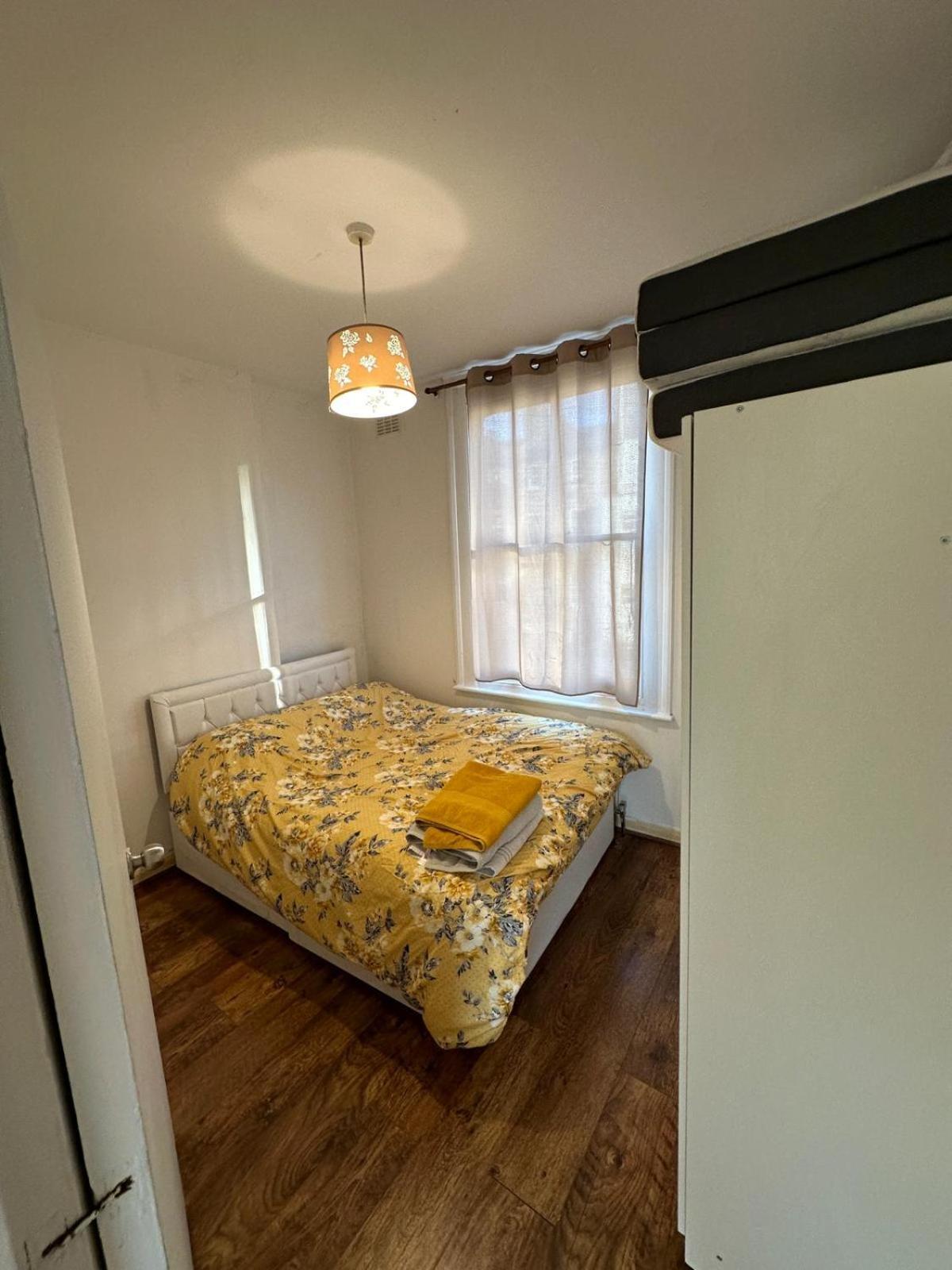 ロンドンOne Bed Victorian Flat,10 Min Walk To Paddington, Sleeps 4, Pet-Friendlyアパートメント エクステリア 写真
